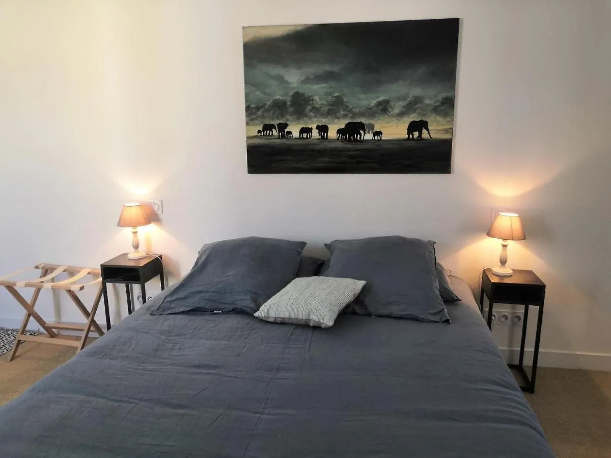 Appartement Chambres indépendantes centre ville Isle sur la Sorgue LʼIsle-sur-la-Sorgue France