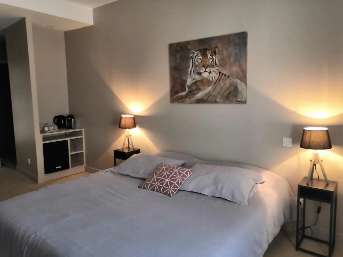 Appartement Chambres indépendantes centre ville Isle sur la Sorgue LʼIsle-sur-la-Sorgue
